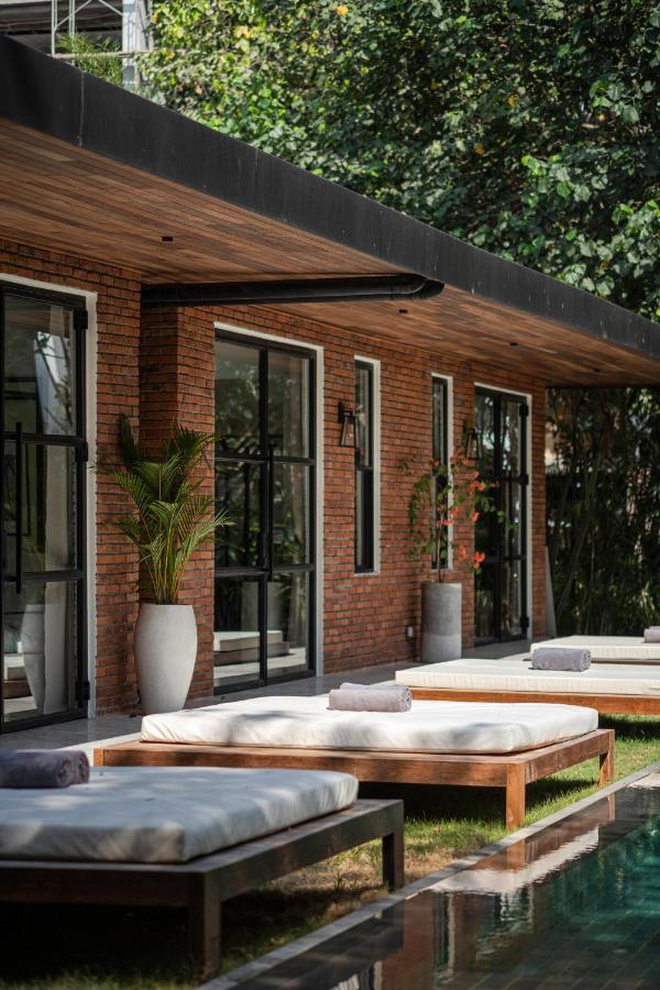 Villa Badoum Guesthouse Canggu Esterno foto