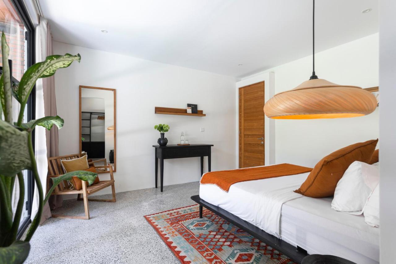 Villa Badoum Guesthouse Canggu Esterno foto